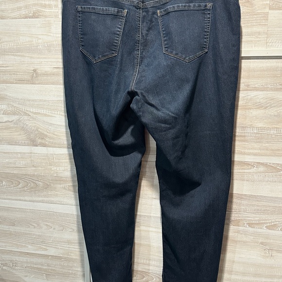 CJ Banks Women's Dark Navy Jeans - Picture 2 of 8